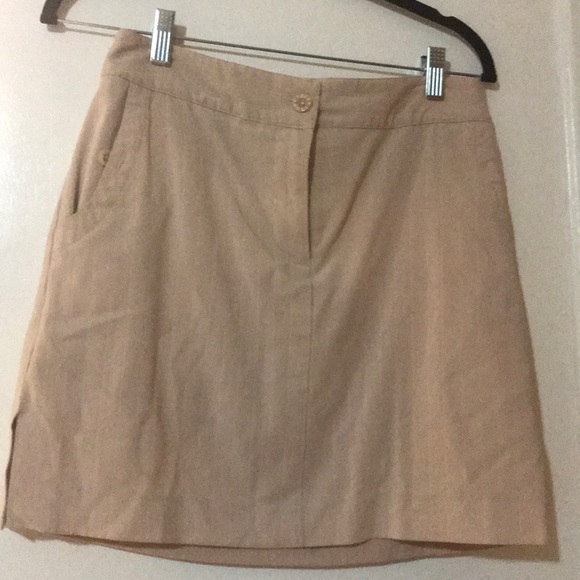 Izod Other - Izod women’s golf skirt Izod Other - Izod women’s golf skirt